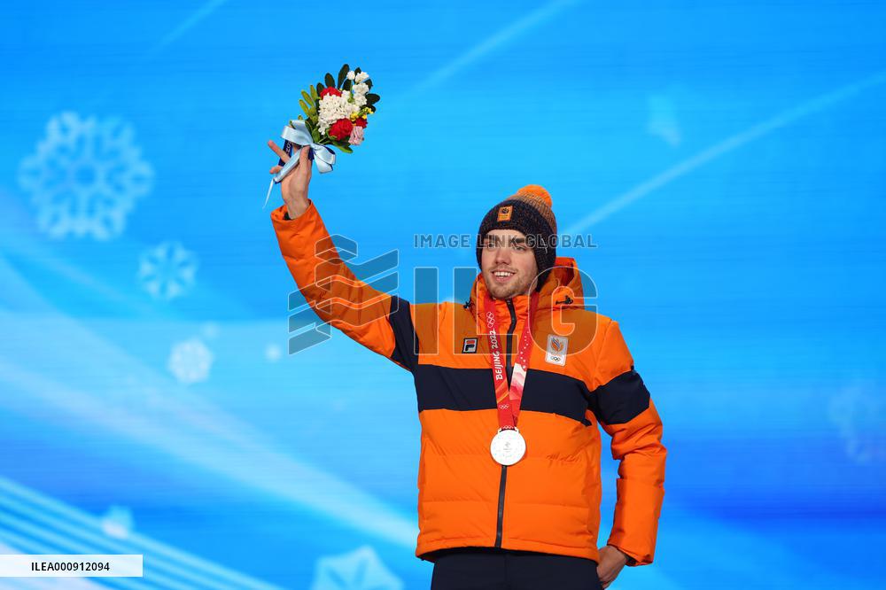 (BEIJING2022)CHINA-BEIJING-OLYMPIC WINTER GAMES-AWARDING CEREMONY (CN)