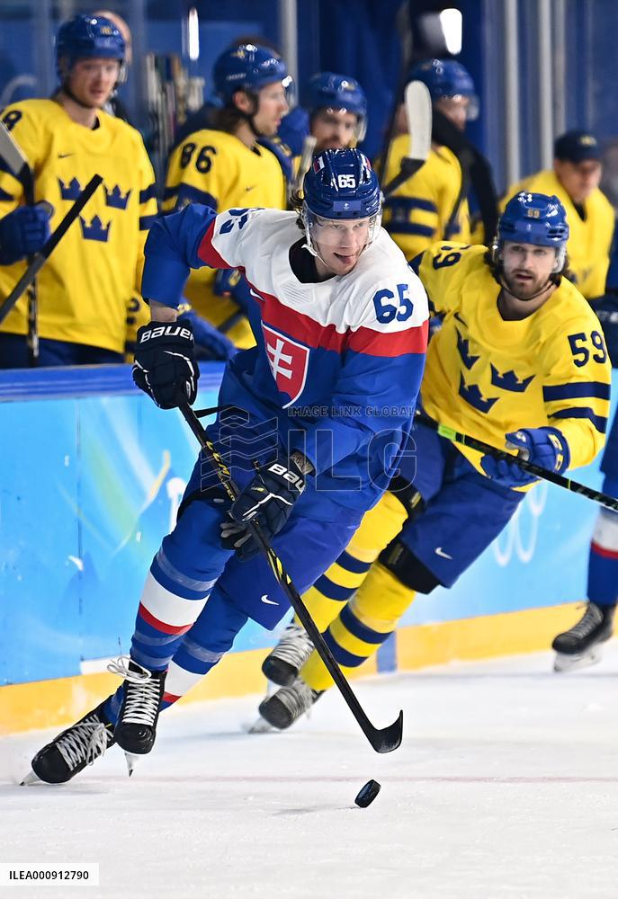 (BEIJING2022)CHINA-BEIJING-OLYMPIC WINTER GAMES-ICE HOCKEY-MEN'S PRELIMINARY-SWE VS SVK (CN)