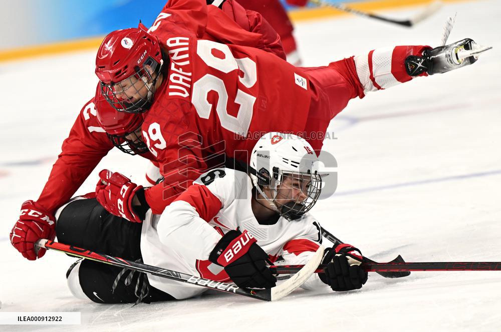 (BEIJING2022)CHINA-BEIJING-OLYMPIC WINTER GAMES-ICE HOCKEY-WOMEN'S QUATERFINALS-SUI VS ROC (CN)