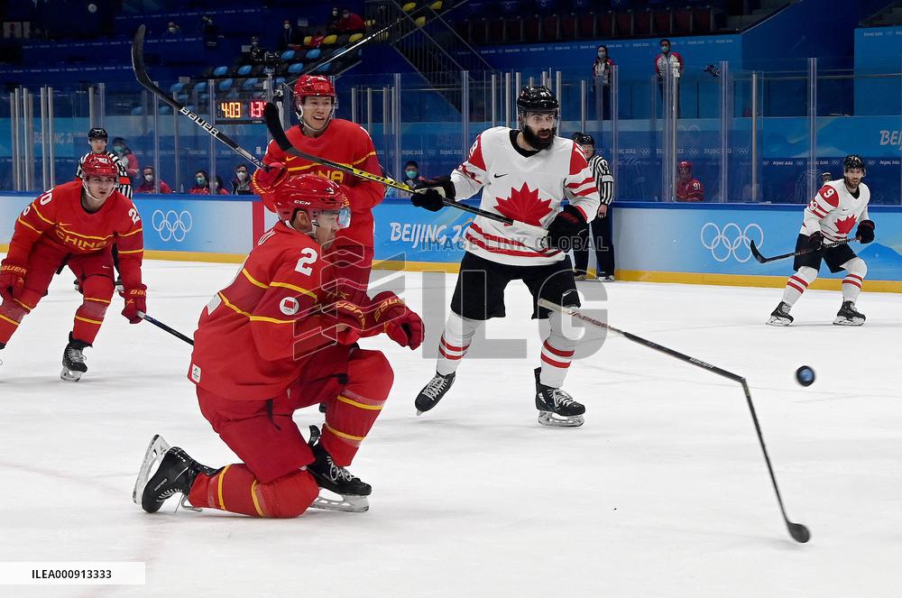 (BEIJING2022)CHINA-BEIJING-OLYMPIC WINTER GAMES-ICE HOCKEY-MEN'S PRELIMINARY-CHN VS CAN(CN)