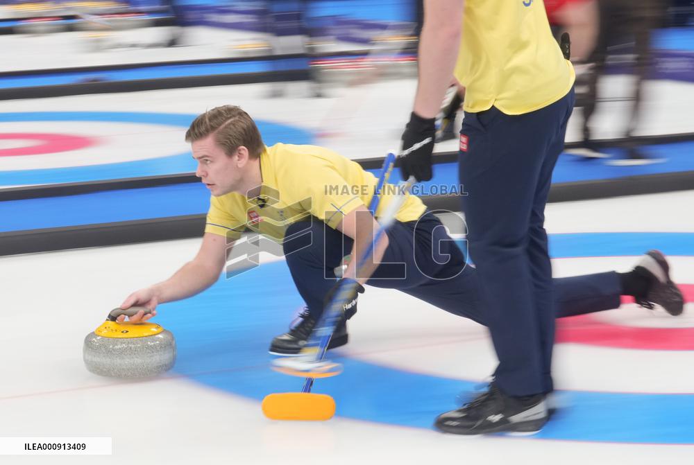 (BEIJING2022)CHINA-BEIJING-WINTER OLYMPIC GAMES-CURLING-MEN'S ROUND ROBIN (CN)