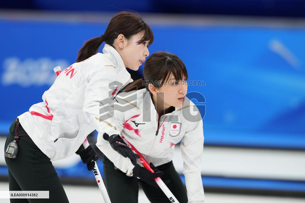 (BEIJING2022)CHINA-BEIJING-OLYMPIC WINTER GAMES-CURLING-WOMEN'S ROUND ROBIN SESSION-CHN VS JPN (CN)
