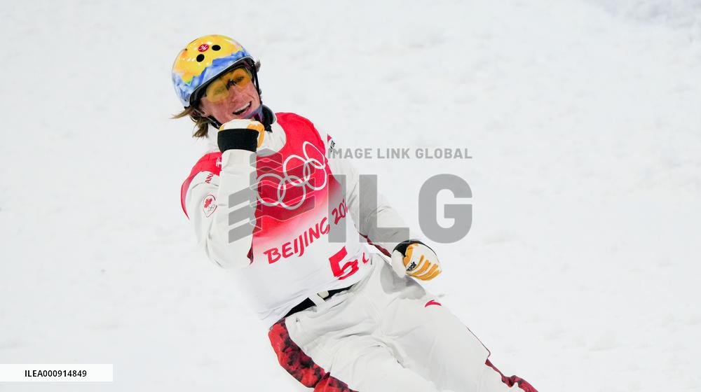 (BEIJING2022)CHINA-ZHANGJIAKOU-OLYMPIC WINTER GAMES-FREESTYLE SKIING-MIXED TEAM AERIALS-FINAL (CN)