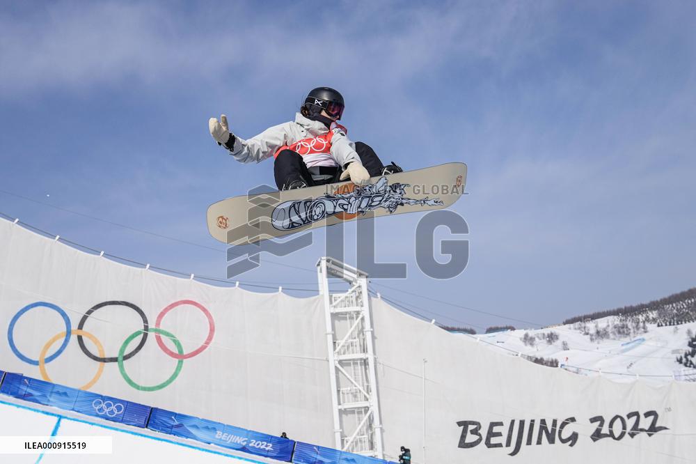 (BEIJING2022)CHINA-ZHANGJIAKOU-OLYMPIC WINTER GAMES-WOMEN'S SNOWBOARD HALFPIPE-FINAL (CN)