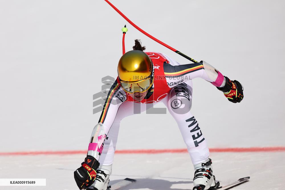 (XHTP)(BEIJING2022)CHINA-BEIJING-OLYMPIC WINTER GAMES-ALPINE SKIING-WOMEN'S SUPER-G (CN)
