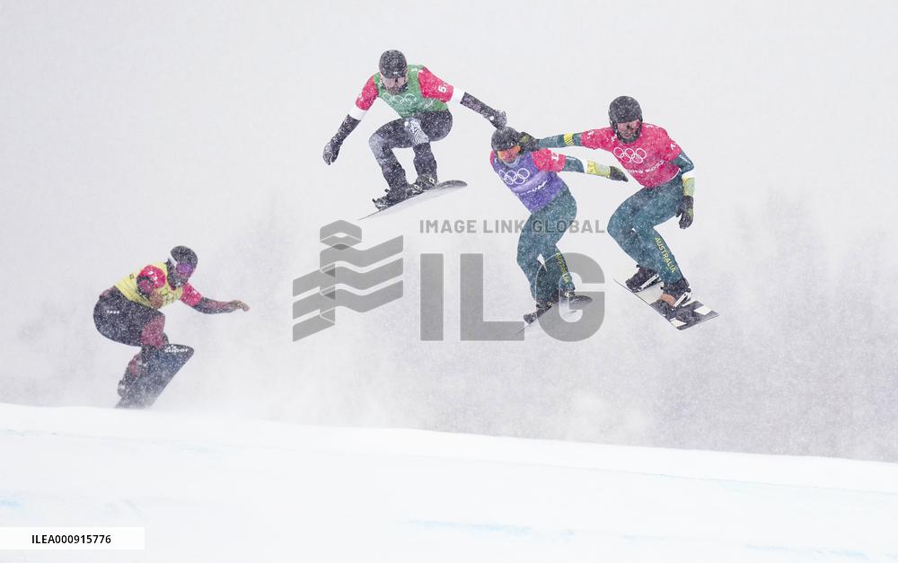 (XHTP)(BEIJING2022)CHINA-ZHANGJIAKOU-OLYMPIC WINTER GAMES-MIXED TEAM SNOWBOARD CORSS QUATERFINAL(CN)