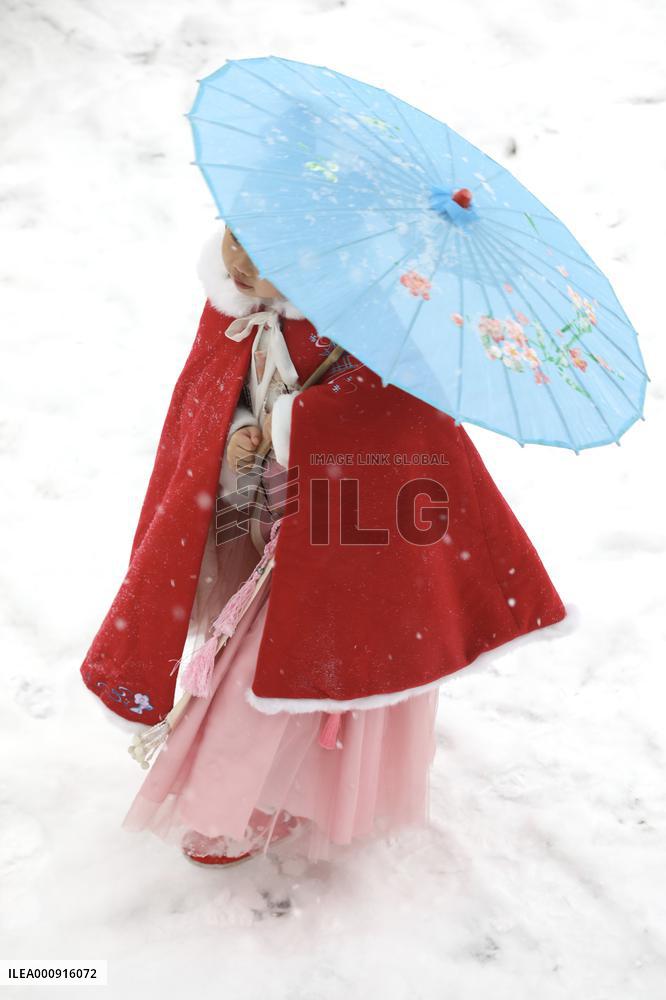 CHINA-BEIJING-SNOW (CN)