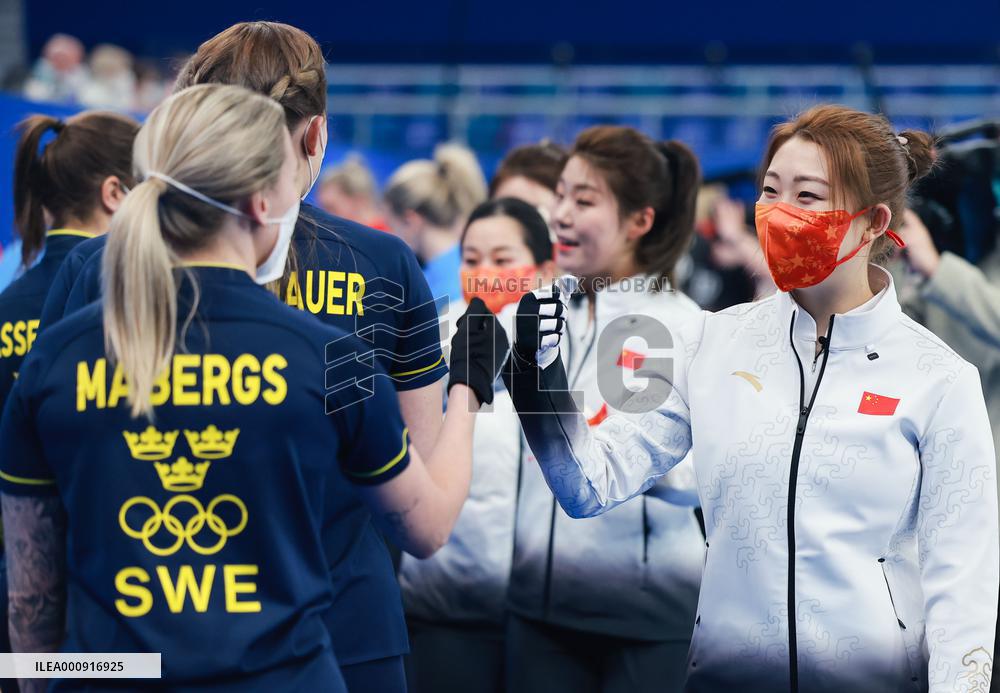 (BEIJING2022)CHINA-BEIJING-WINTER OLYMPIC GAMES-CURLING-WOMEN'S ROUND ROBIN-SWE vs CHN(CN)