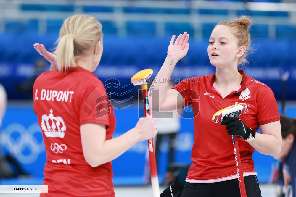 (BEIJING2022)CHINA-BEIJING-WINTER OLYMPIC GAMES-CURLING-WOMEN'S ROUND ROBIN-DEN VS GBR(CN)