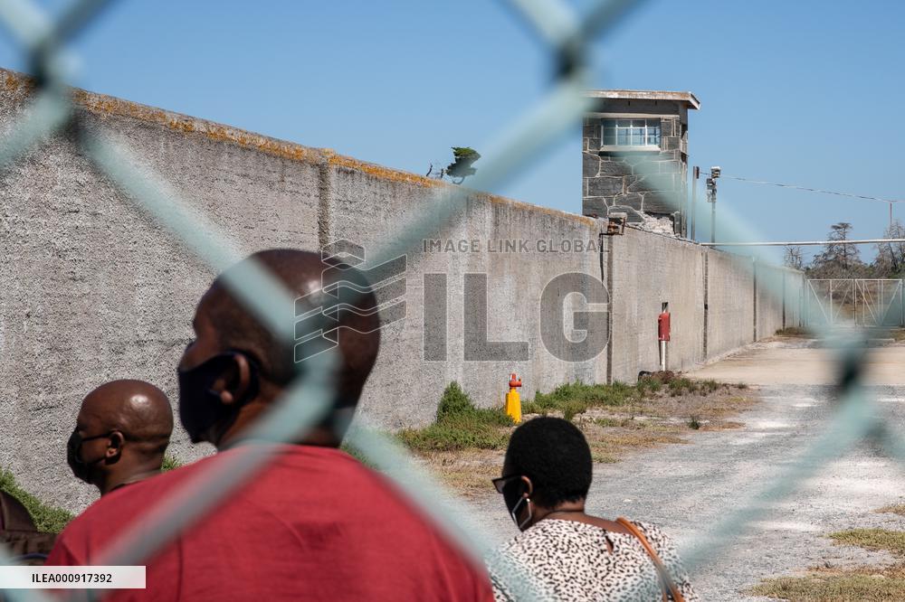 SOUTH AFRICA-CAPE TOWN-ROBBEN ISLAND-NELSON MANDELA