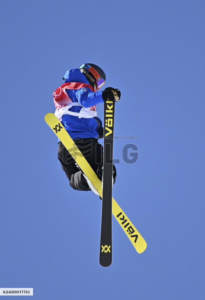 (BEIJING2022)CHINA-ZHANGJIAKOU-OLYMPIC WINTER GAMES-WOMEN'S FREESKI SLOPESTYLE-QUALIFICATION (CN)