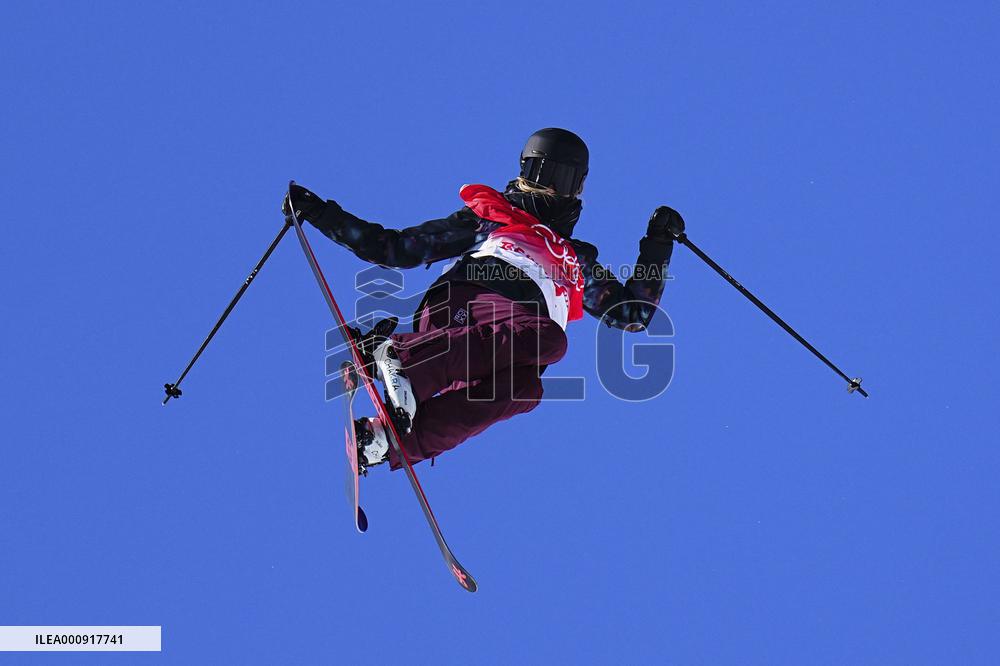 (BEIJING2022)CHINA-ZHANGJIAKOU-OLYMPIC WINTER GAMES-WOMEN'S FREESKI SLOPESTYLE-QUALIFICATION (CN)
