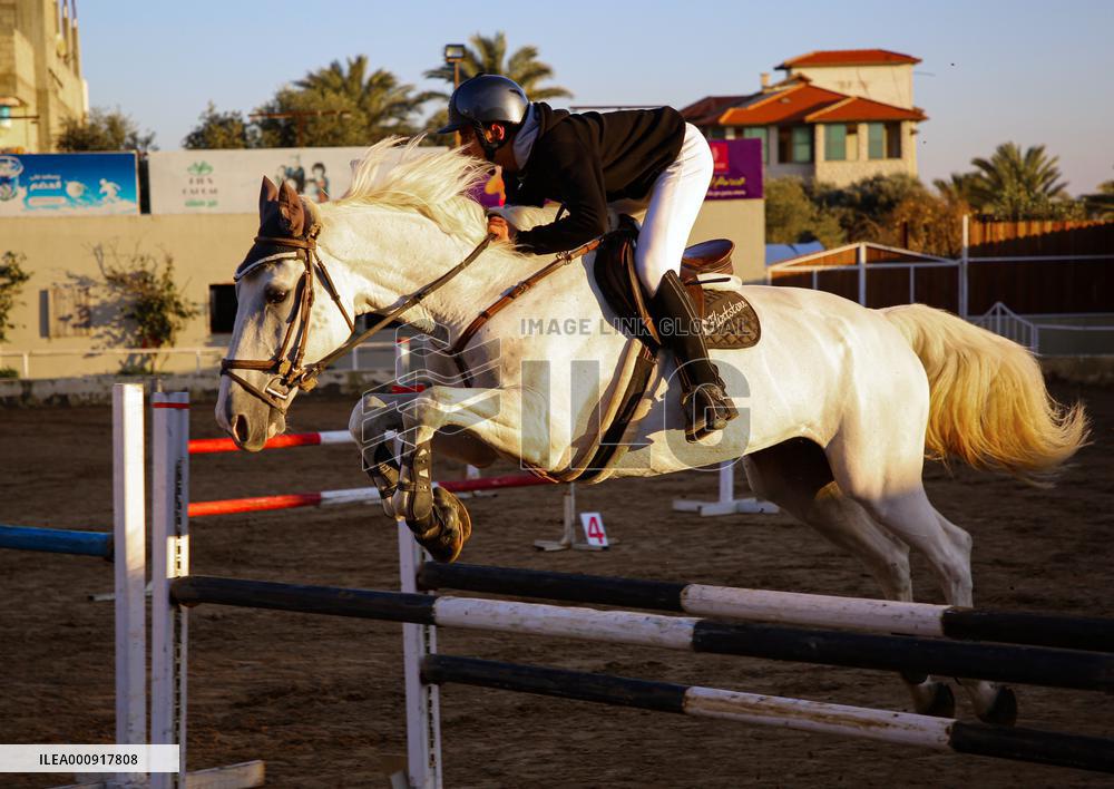(SP)MIDEAST-GAZA CITY-EQUESTRIAN-COMPETITION