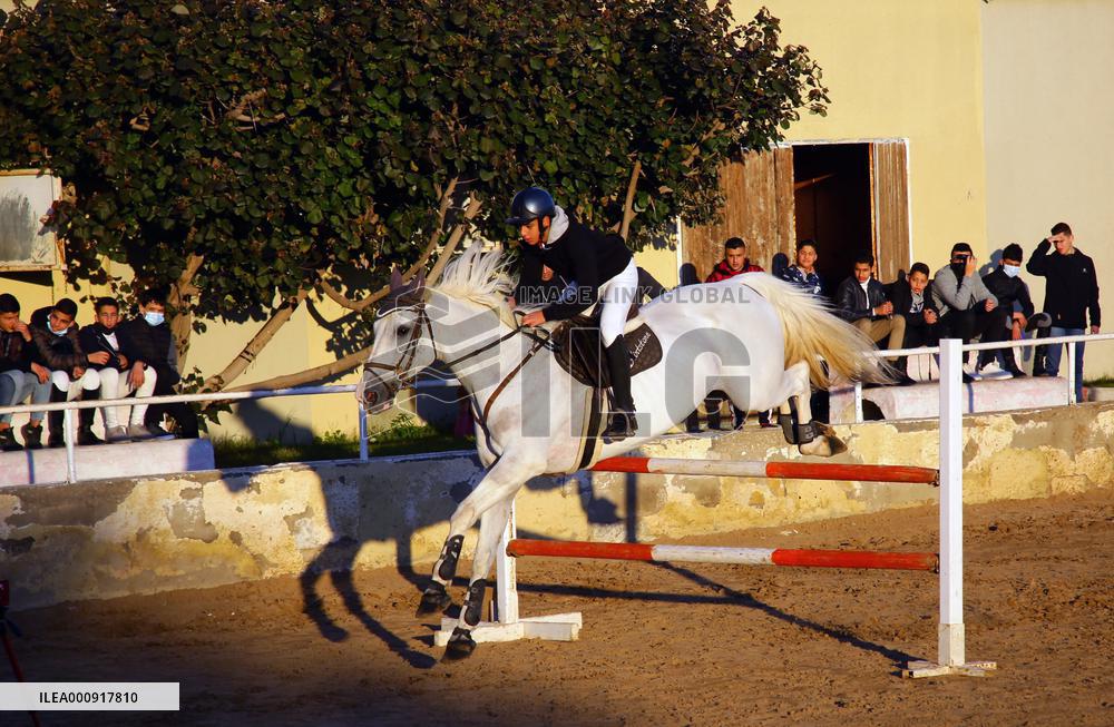 (SP)MIDEAST-GAZA CITY-EQUESTRIAN-COMPETITION