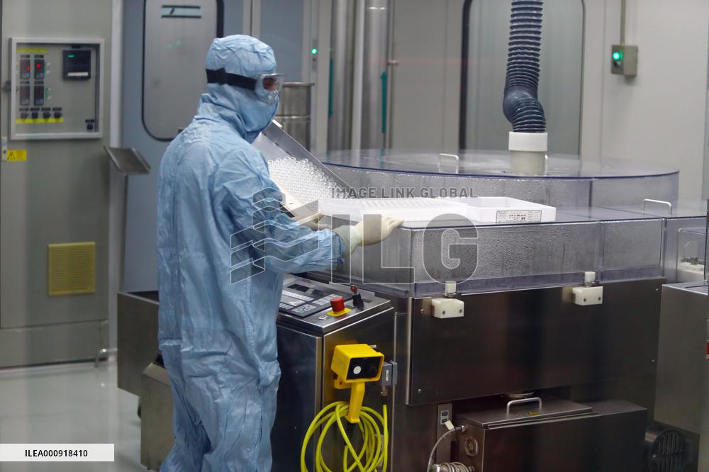 EGYPT-GIZA-VACSERA-COVID-19 VACCINE-PRODUCTION