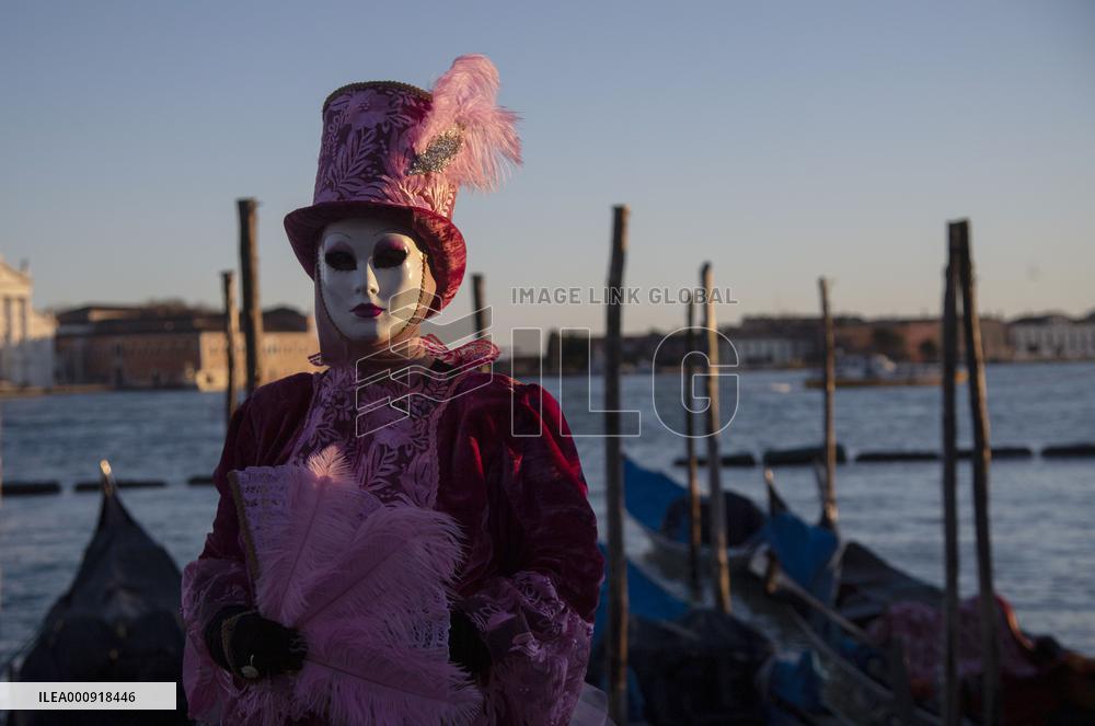 ITALY-VENICE-CARNIVAL