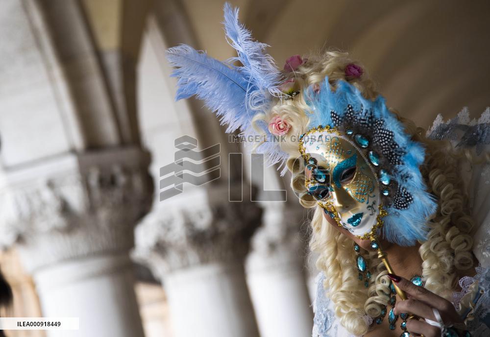 ITALY-VENICE-CARNIVAL