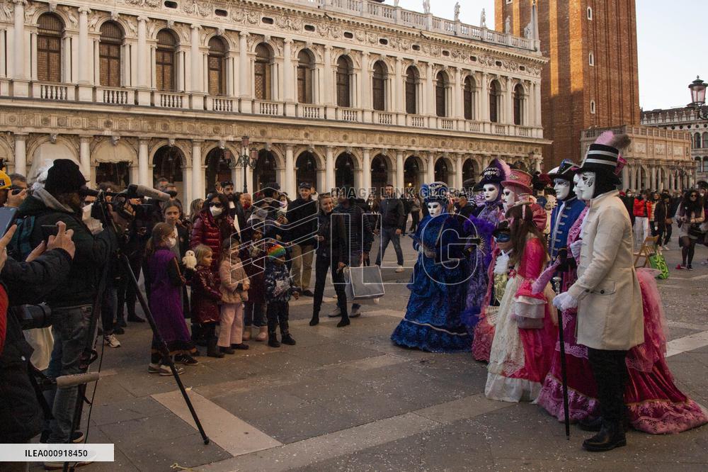 ITALY-VENICE-CARNIVAL