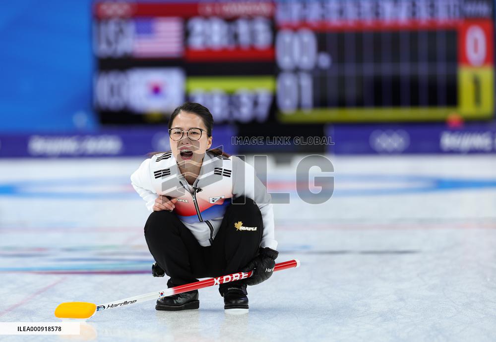 (BEIJING2022)CHINA-BEIJING-OLYMPIC WINTER GAMES-CURLING-WOMEN'S ROUND ROBIN SESSION-USA VS KOR (CN)