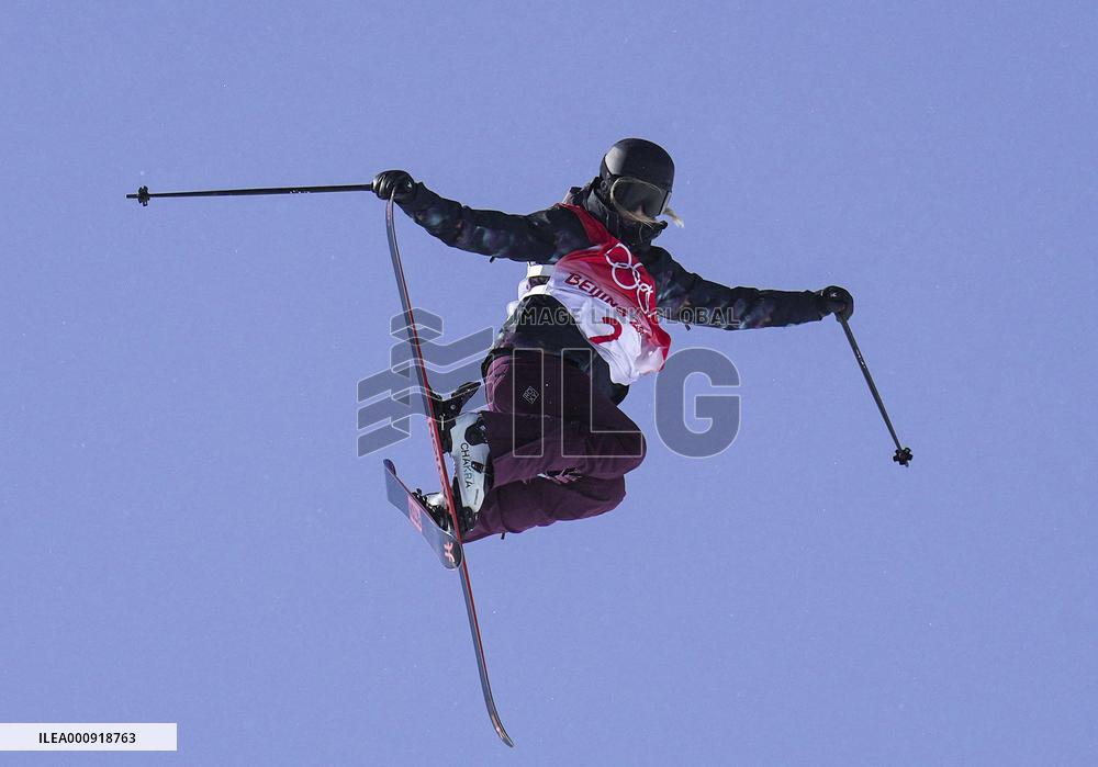 (BEIJING2022)CHINA-ZHANGJIAKOU-OLYMPIC WINTER GAMES-WOMEN'S FREESKI SLOPESTYLE-QUALIFICATION (CN)