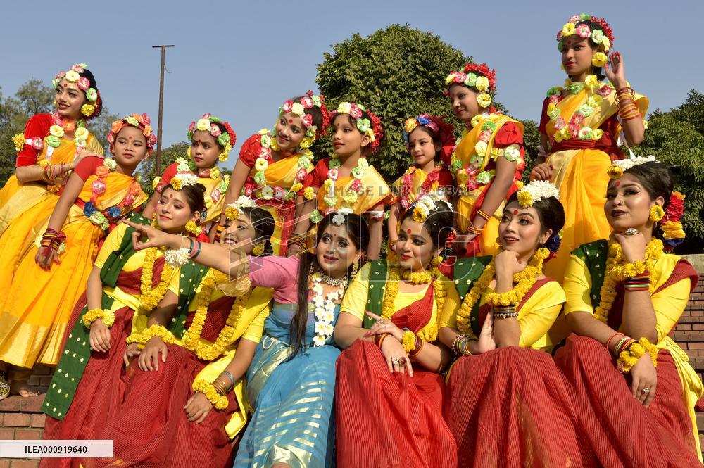BANGLADESH-DHAKA-SPRING-VALENTINE'S DAY