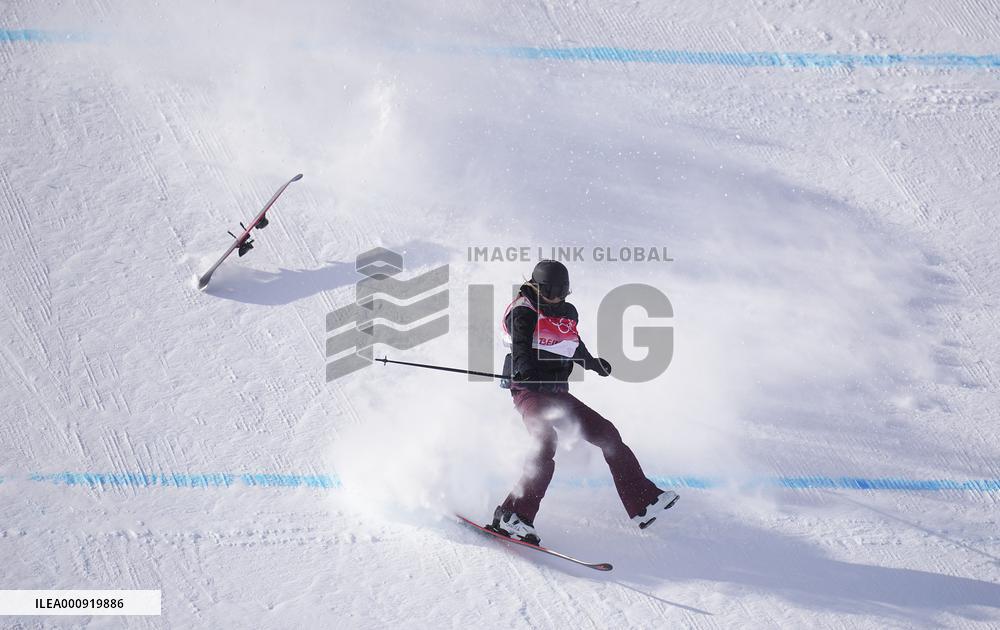 (XHTP)(BEIJING2022)CHINA-ZHANGJIAKOU-OLYMPIC WINTER GAMES-FREESTYLE SKIING-WOMEN'S FREESKI SLOPESTYLE-FINAL (CN)