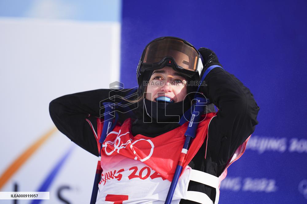 (XHTP)(BEIJING2022)CHINA-ZHANGJIAKOU-OLYMPIC WINTER GAMES-FREESTYLE SKIING-WOMEN'S FREESKI SLOPESTYLE-FINAL (CN)