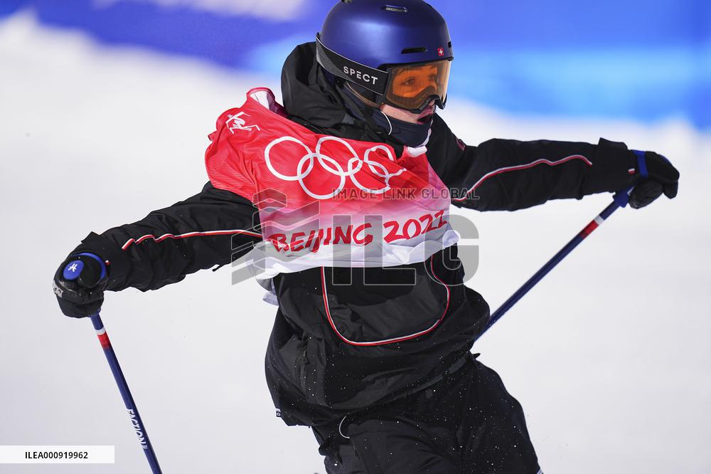 (XHTP)(BEIJING2022)CHINA-ZHANGJIAKOU-OLYMPIC WINTER GAMES-FREESTYLE SKIING-WOMEN'S FREESKI SLOPESTYLE-FINAL (CN)