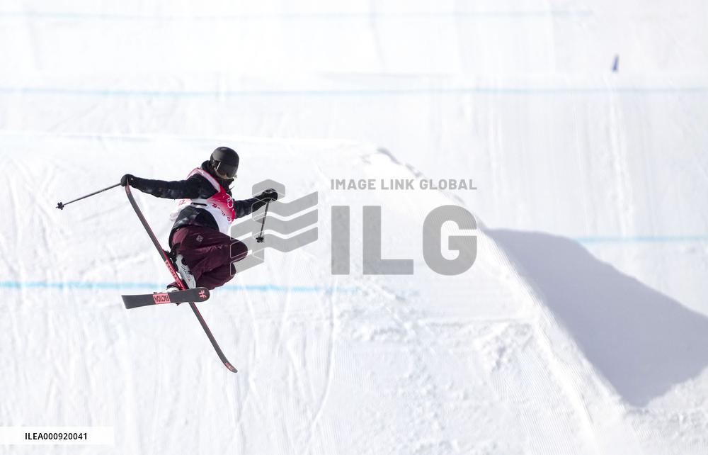(BEIJING2022)CHINA-ZHANGJIAKOU-OLYMPIC WINTER GAMES-FREESTYLE SKIING-WOMEN'S FREESKI SLOPESTYLE-FINAL (CN)