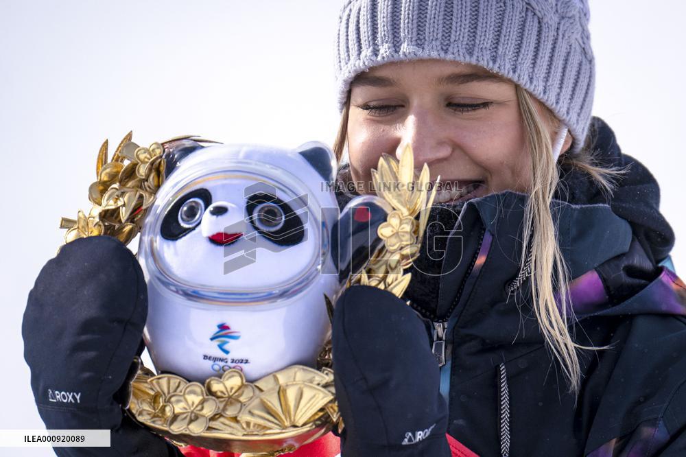 (BEIJING2022)CHINA-ZHANGJIAKOU-OLYMPIC WINTER GAMES-FREESTYLE SKIING-WOMEN'S FREESKI SLOPESTYLE-FINAL (CN)