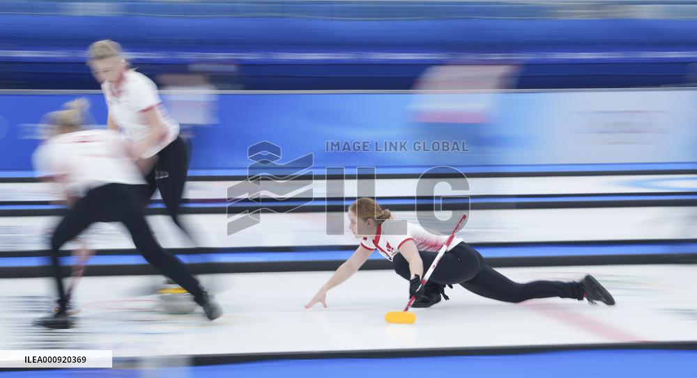 (BEIJING2022)CHINA-BEIJING-WINTER OLYMPIC GAMES-CURLING-WOMEN'S ROUND ROBIN-SWE vs DEN (CN)