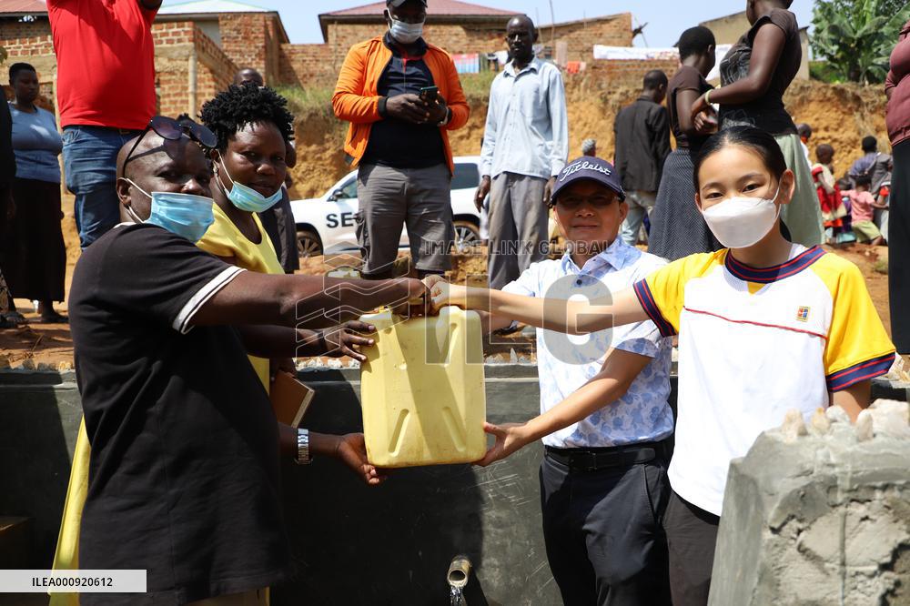 UGANDA-WAKISO-CHINESE DONATED-WATER WELL