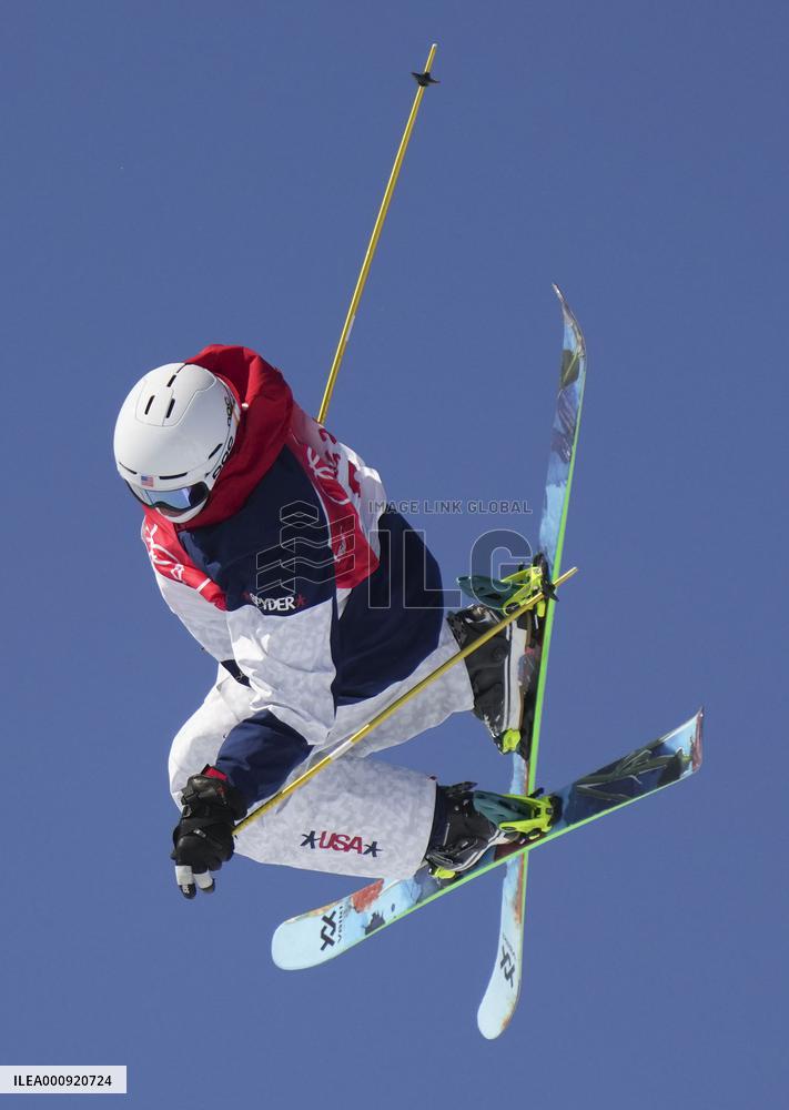 (XHTP)(BEIJING2022)CHINA-ZHANGJIAKOU-OLYMPIC WINTER GAMES-FREESTYLE SKIING-MEN'S FREESKI SLOPESTYLE-FINAL (CN)