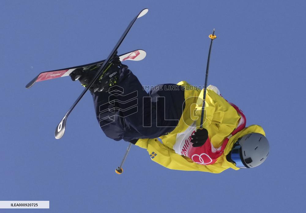 (XHTP)(BEIJING2022)CHINA-ZHANGJIAKOU-OLYMPIC WINTER GAMES-FREESTYLE SKIING-MEN'S FREESKI SLOPESTYLE-FINAL (CN)