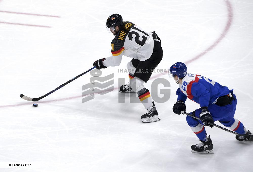 (BEIJING2022)CHINA-BEIJING-OLYMPIC WINTER GAMES-ICE HOCKEY-MEN'S QUALIFICATION PLAY-OFF-SVK VS GER (CN)