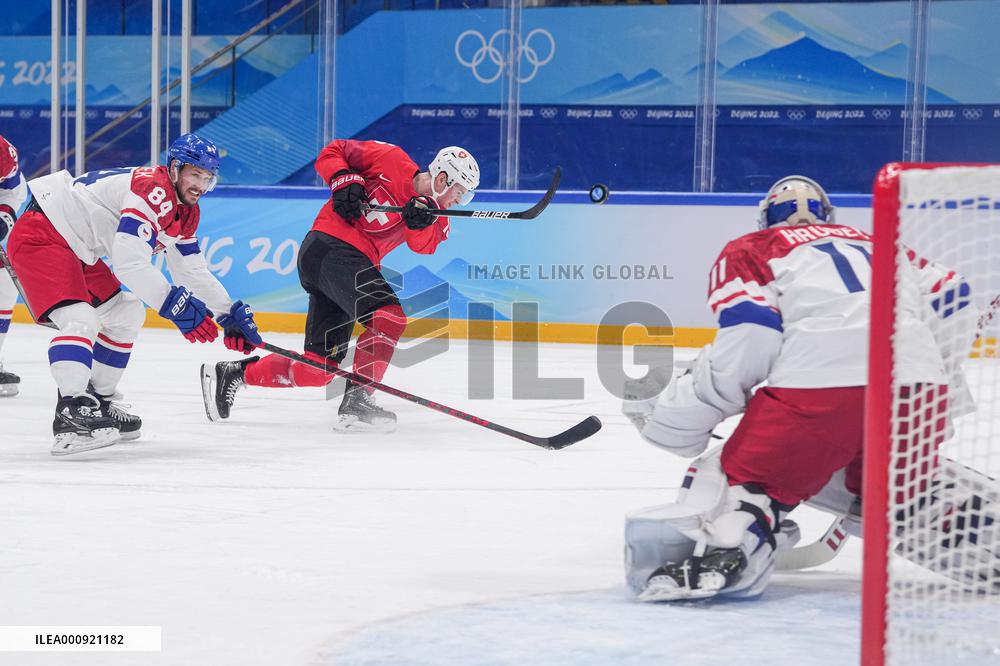 (BEIJING2022)CHINA-BEIJING-OLYMPIC WINTER GAMES-ICE HOCKEY-MEN'S QUALIFICATION PLAYOFF-CZE VS SUI (CN)