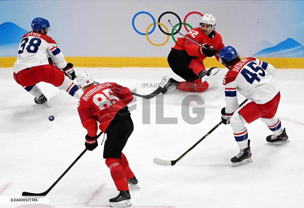 (BEIJING2022)CHINA-BEIJING-OLYMPIC WINTER GAMES-ICE HOCKEY-MEN'S QUALIFICATION PLAYOFF-CZE VS SUI (CN)