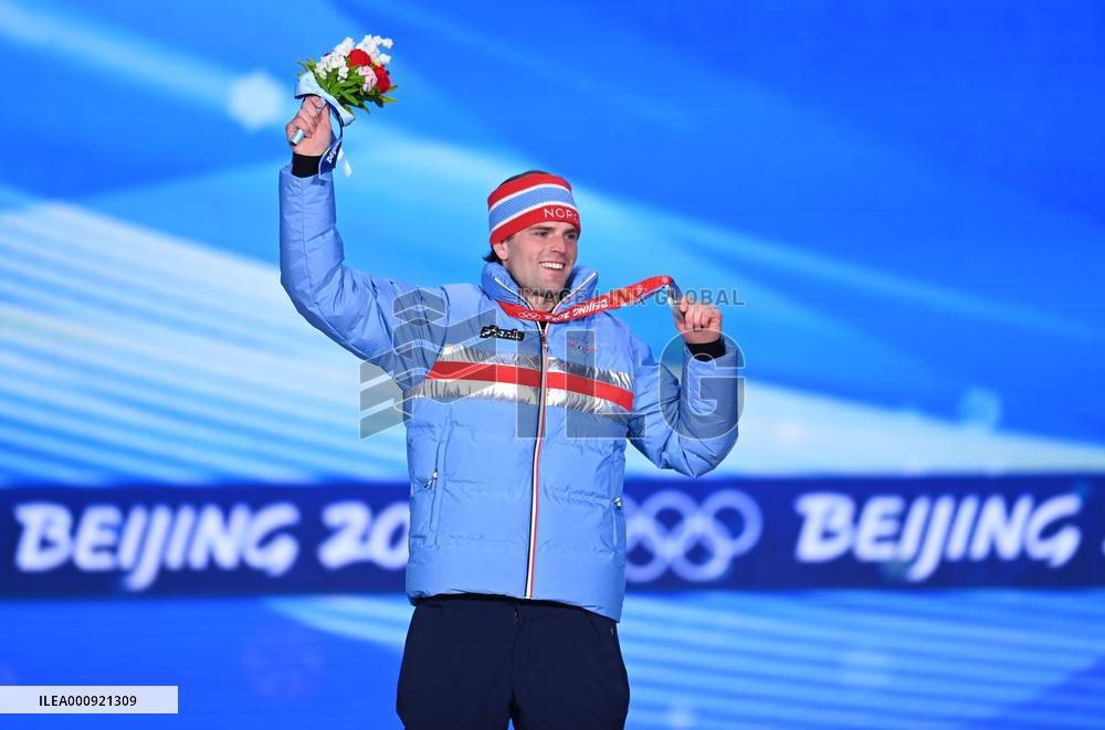 (BEIJING2022)CHINA-BEIJING-OLYMPIC WINTER GAMES-AWARDING CEREMONY (CN)