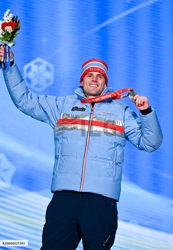 (BEIJING2022)CHINA-BEIJING-OLYMPIC WINTER GAMES-AWARDING CEREMONY (CN)