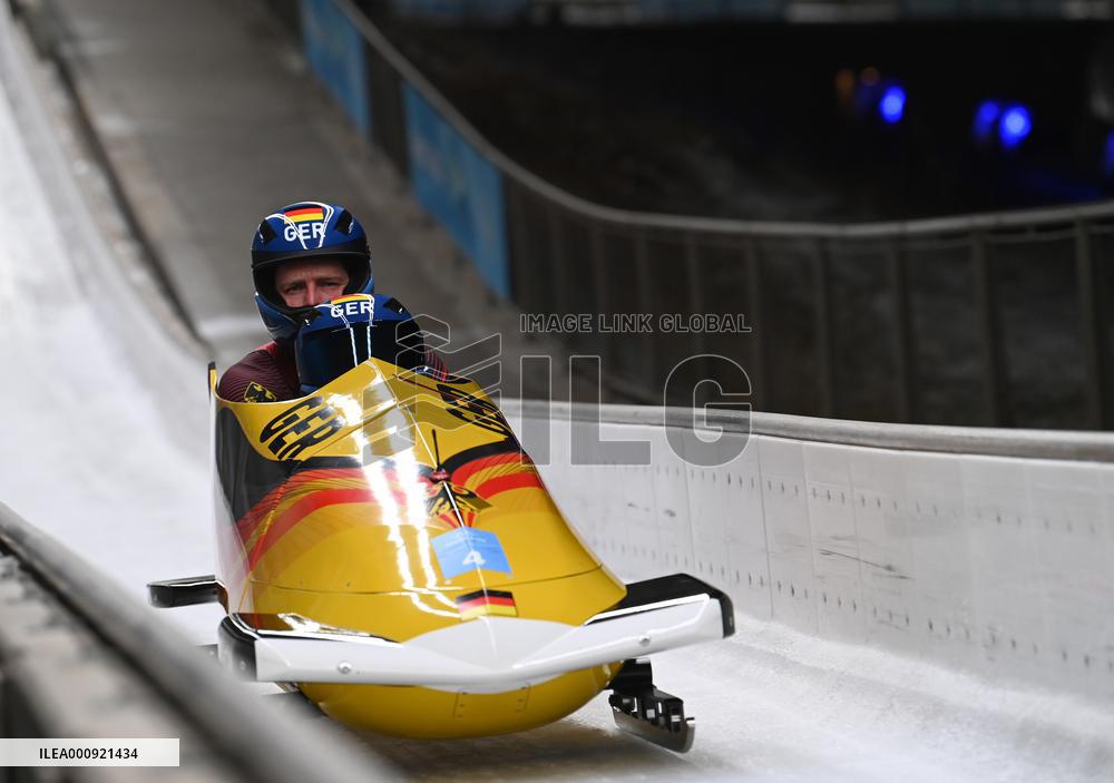 (BEIJING2022)CHINA-BEIJING-OLYMPIC WINTER GAMES-BOBSLEIGH-2-MEN-HEAT(CN)