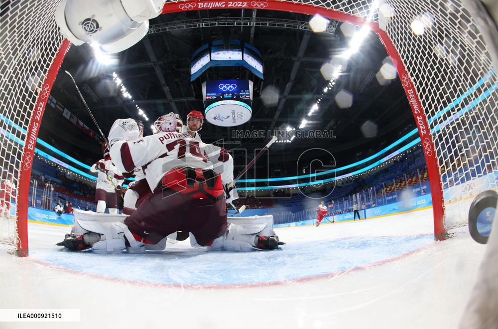 (BEIJING2022)CHINA-BEIJING-OLYMPIC WINTER GAMES-ICE HOCKEY-MEN'S QUALIFICATION PLAY-OFF-DEN VS LAT (CN)