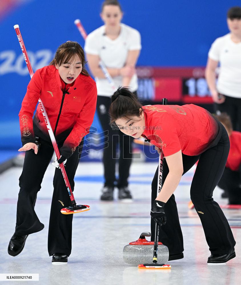 (BEIJING2022)CHINA-BEIJING-OLYMPIC WINTER GAMES-CURLING-WOMEN'S ROUND ROBIN SESSION-CHN VS GBR (CN)