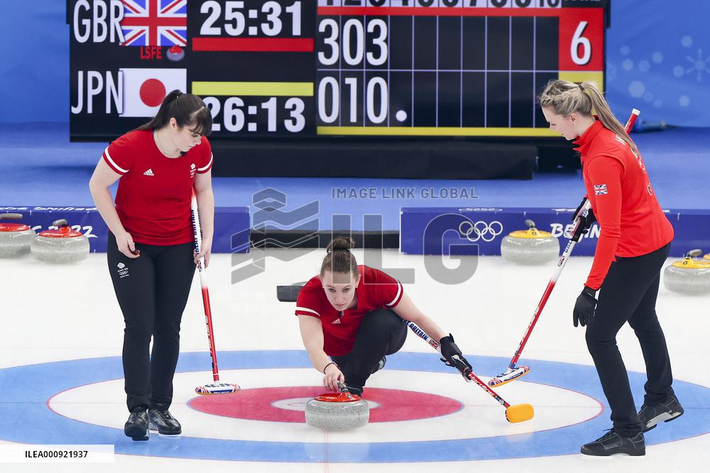 (BEIJING2022)CHINA-BEIJING-OLYMPIC WINTER GAMES-WOMEN'S ROUND ROBIN SESSION-GRB VS JPN (CN)