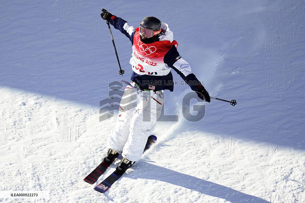 (BEIJING2022)CHINA-ZHANGJIAKOU-OLYMPIC WINTER GAMES-FREESTYLE SKIING-MEN'S FREESKI SLOPESTYLE-FINAL (CN)