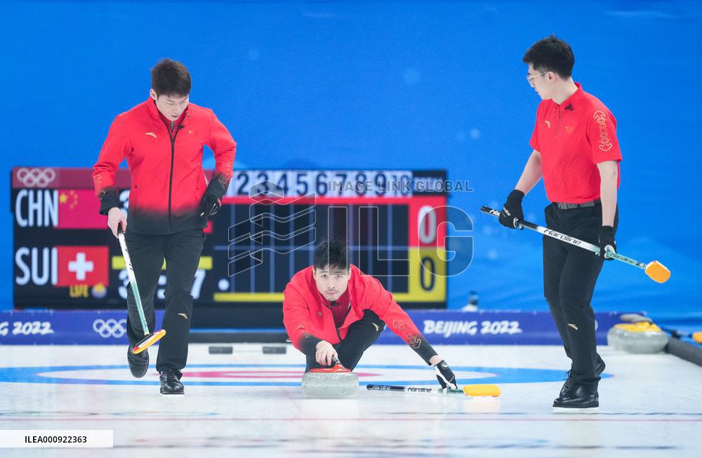 (BEIJING2022)CHINA-BEIJING-OLYMPIC WINTER GAMES-CURLING-MEN'S ROUND ROBIN SESSION-CHN VS SUI (CN)