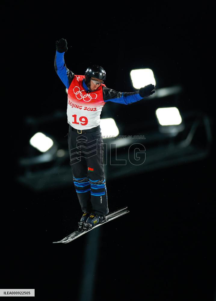 (BEIJING2022)CHINA-ZHANGJIAKOU-OLYMPIC WINTER GAMES-FREESTYLE SKIING-MEN'S AERIALS-FINAL (CN)