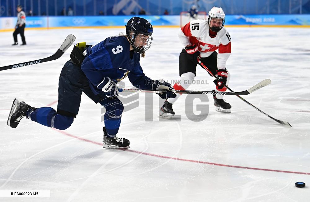 (BEIJING2022)CHINA-BEIJING-OLYMPIC WINTER GAMES-ICE HOCKEY-WOMEN'S BRONZE MEDAL GAME-FIN VS SUI (CN)