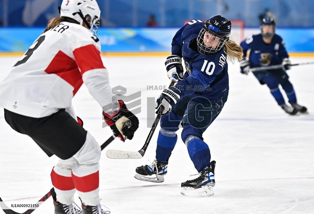 (BEIJING2022)CHINA-BEIJING-OLYMPIC WINTER GAMES-ICE HOCKEY-WOMEN'S BRONZE MEDAL GAME-FIN VS SUI (CN)