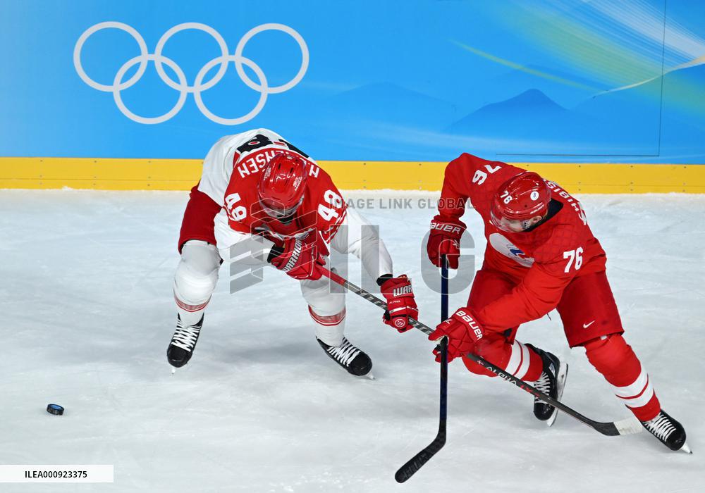 (BEIJING2022)CHINA-BEIJING-OLYMPIC WINTER GAMES-ICE HOCKEY-MEN'S QUATERFINAL-ROC VS DEN (CN)