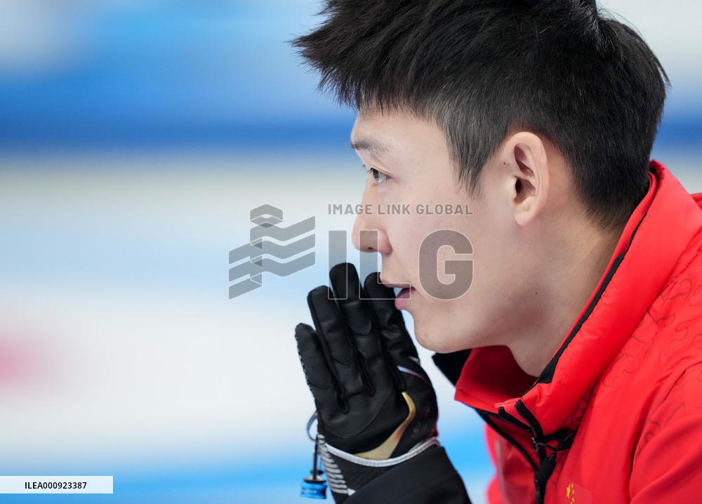 (BEIJING2022)CHINA-BEIJING-OLYMPIC WINTER GAMES-CURLING-MEN'S ROUND ROBIN SESSION-CHN VS SUI (CN)